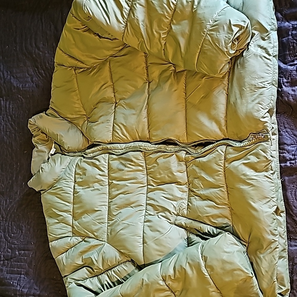 Green puffer jacket time and‎ tru